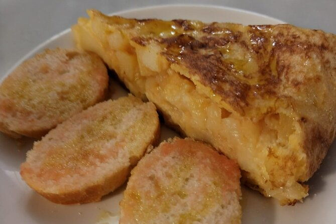 history-and-culture-with-tapas-dinner