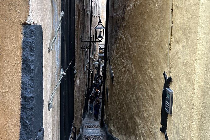 history-and-secrets-of-gamla-stan-audio-gps-guided-walking-tour