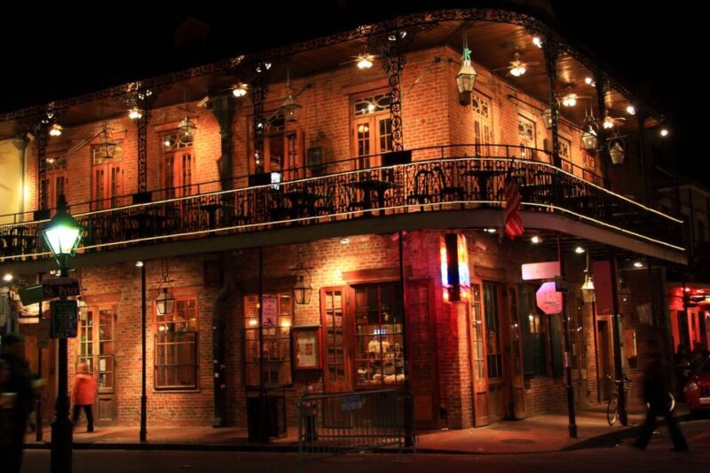 History and Supernatural expedition tour - A Closer Look at the Experience