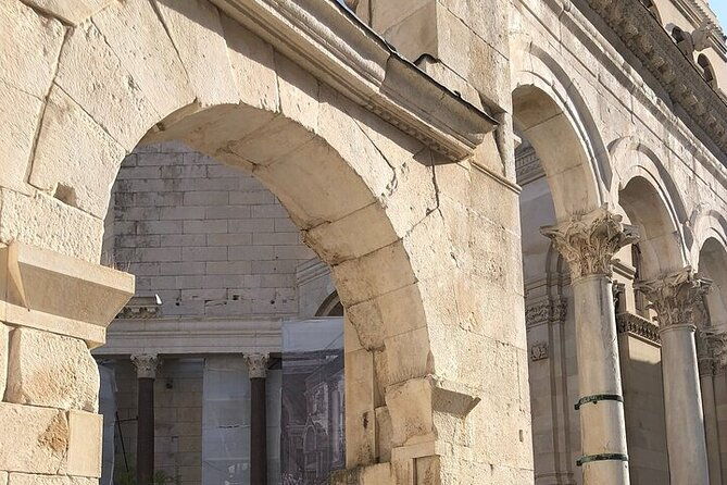 history-cultural-walking-tour-of-split-and-diocletians-palace