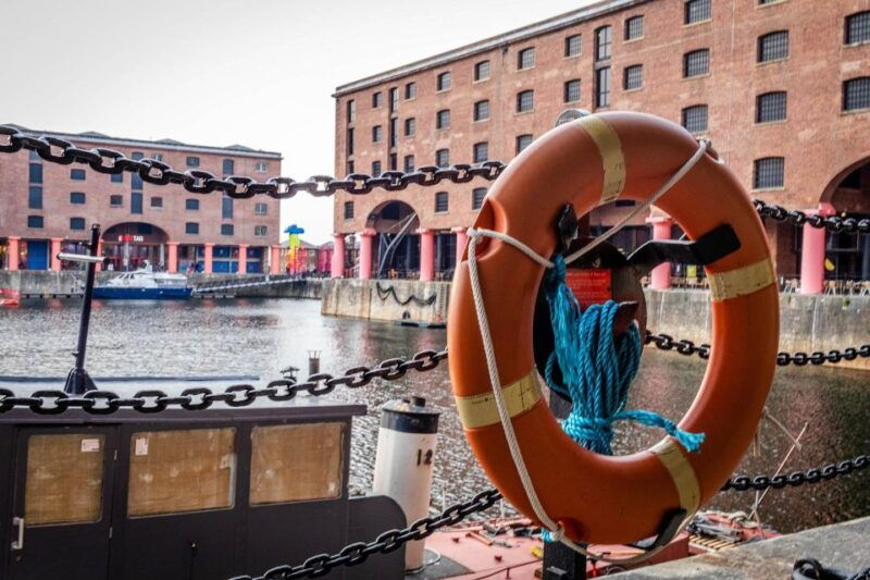 history-guided-tour-of-liverpool-and-the-beatles-2