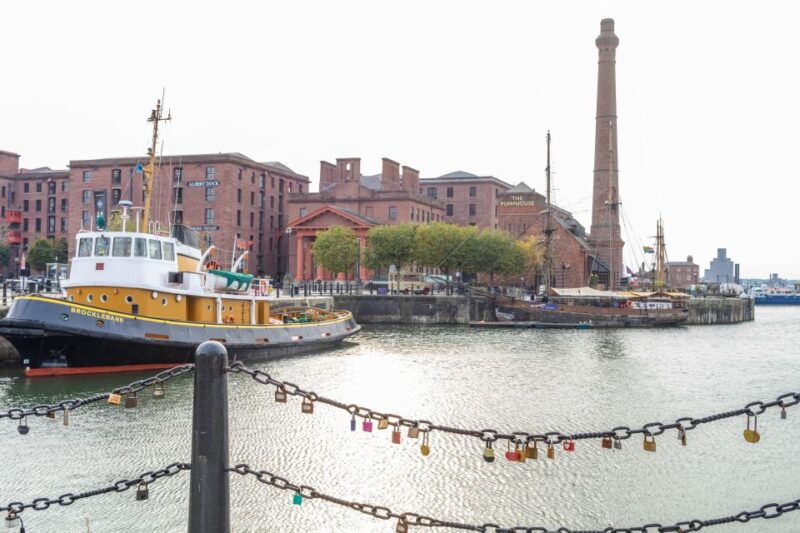 history-guided-tour-of-liverpool-and-the-beatles-2