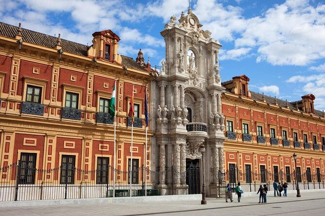 history-of-women-of-seville-private-tour