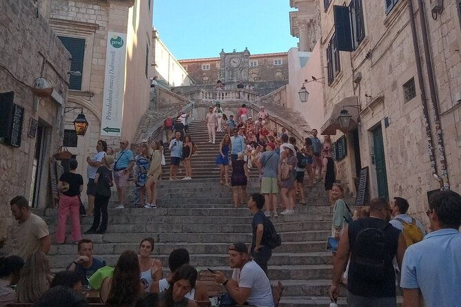 history-walking-tour-charm-of-old-dubrovnik