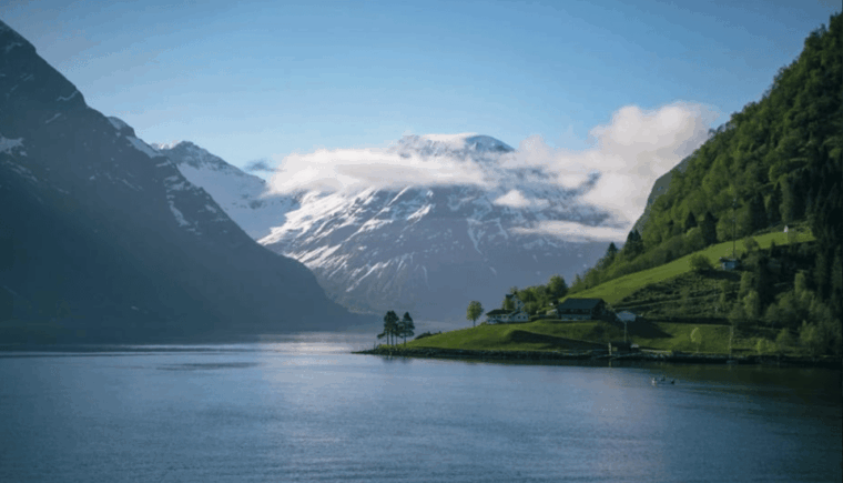 hjorundfjord-fjord-cruise-afternoon-oye-alesund-one-way