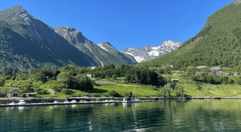 Hjørundfjord Fjord Cruise Afternoon Rountrip from Ålesund - Who Is This Tour Best For?