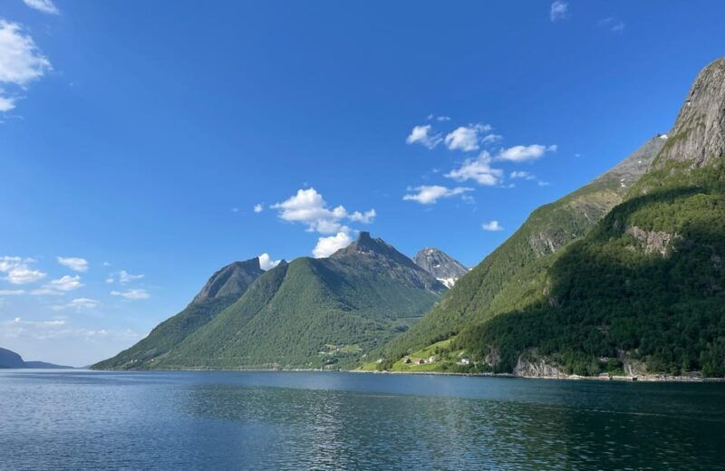 hjorundfjord-fjord-cruise-alesund-oye-one-way