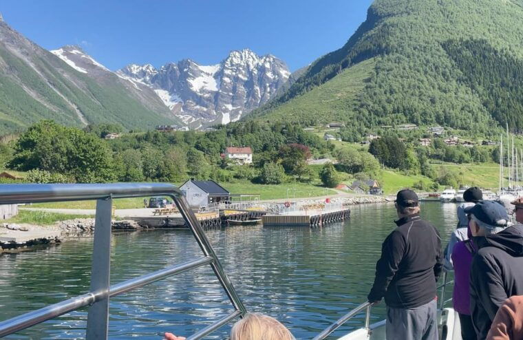 hjorundfjord-fjord-cruise-alesund-oye-one-way