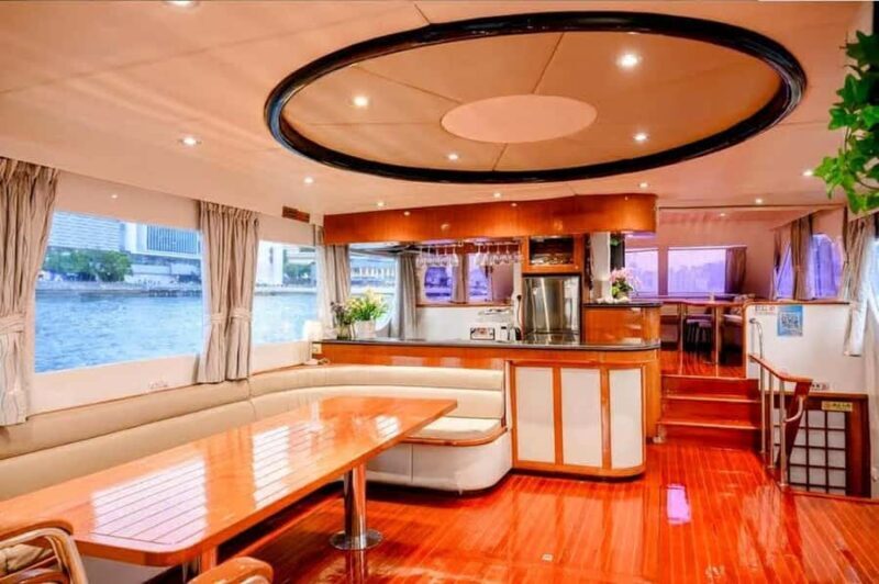 HK: Lunar New Year Fireworks Cruise with Unlimited Drinks - FAQ