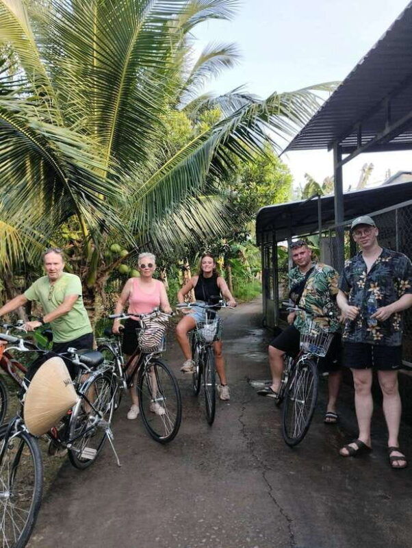 ho-chi-minh-can-tho-floating-market-bike-tour-in-rural
