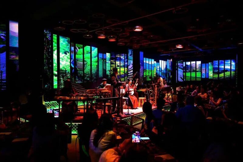 Ho Chi Minh: Chao Show Traditional Music & Cusine Experience - Who Will Love This Experience