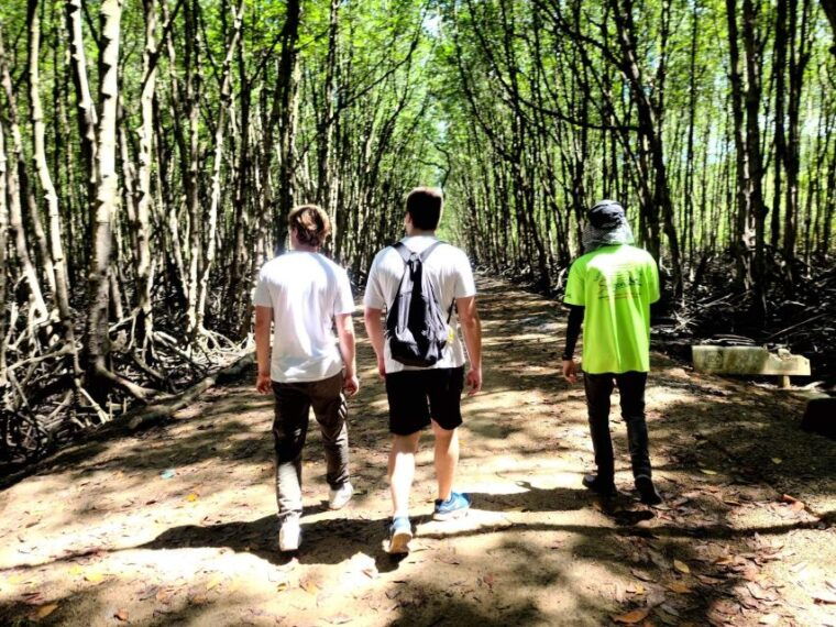 ho-chi-minh-city-can-gio-monkey-island-by-motorbike