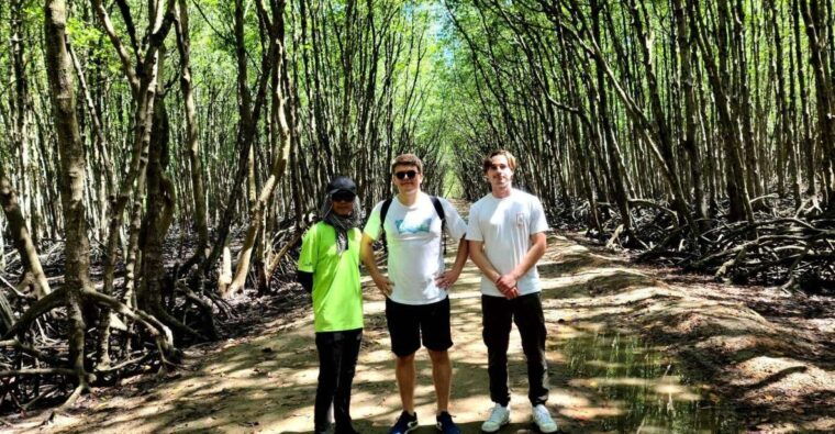 ho-chi-minh-city-can-gio-monkey-island-by-motorbike