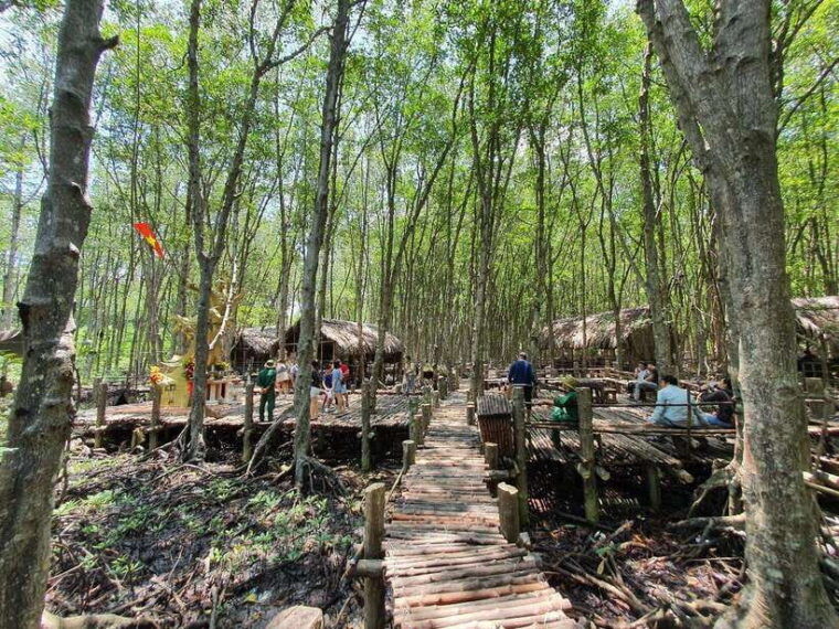 ho-chi-minh-city-can-gio-monkey-island-day-trip-with-lunch