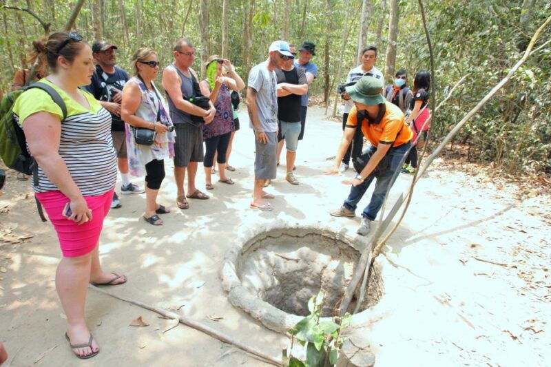 ho-chi-minh-city-cu-chi-tunnels-tour-2