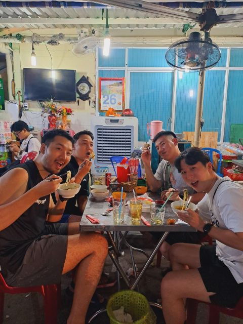 ho-chi-minh-city-food-tour-by-scooter-with-eleven-tastings