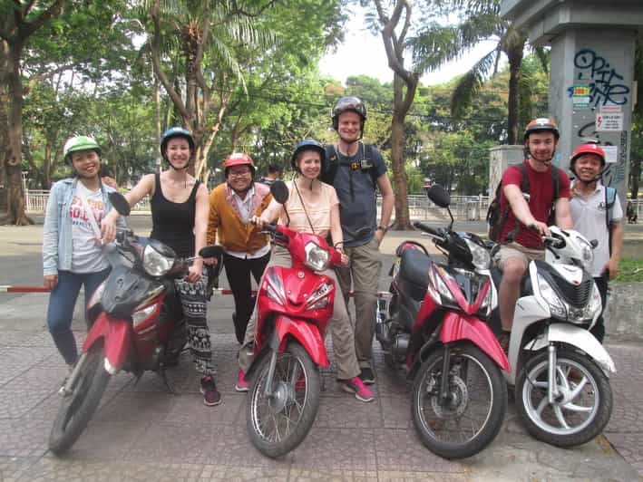 ho-chi-minh-city-ghost-belief-culture-tour-on-motorbike