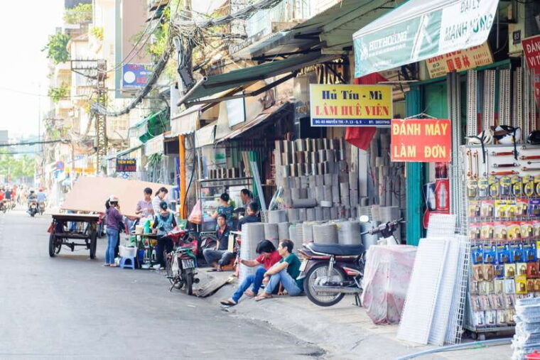 ho-chi-minh-city-half-day-cyclo-journey-through-chinatown