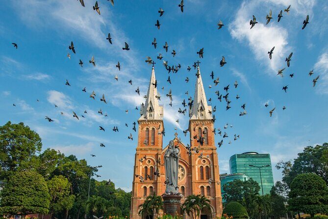 Ho Chi Minh City: Modern Highlight City Tour in Sai Gon - Key Points