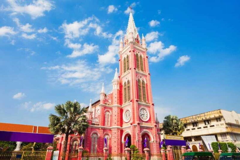 ho-chi-minh-city-pagodas-and-coffee-corners-tour