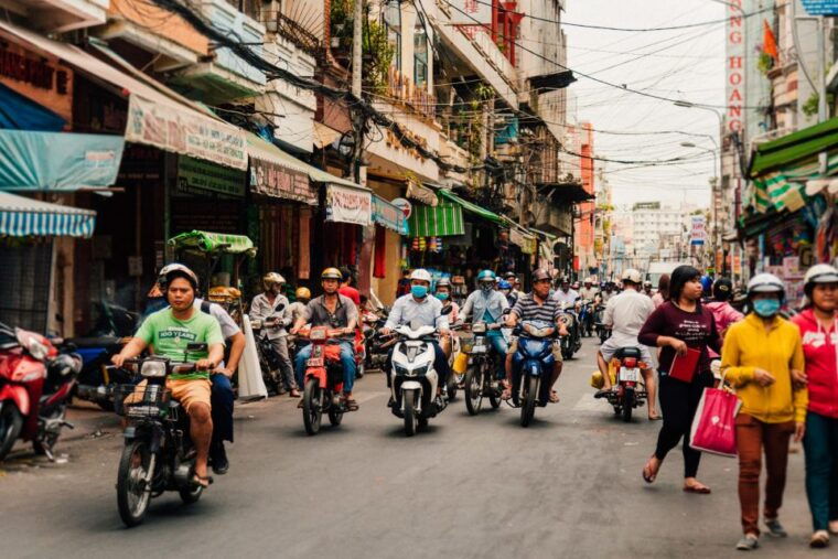 ho-chi-minh-city-private-city-tour-off-the-beaten-track