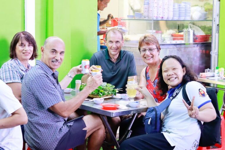 ho-chi-minh-city-private-street-food-evening-walking-tour