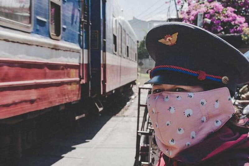 ho-chi-minh-city-railway-village-photo-tour