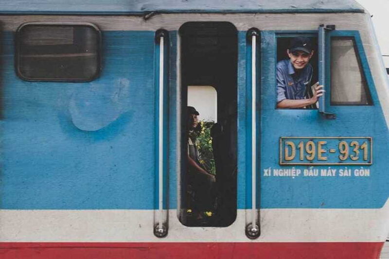 ho-chi-minh-city-railway-village-photo-tour