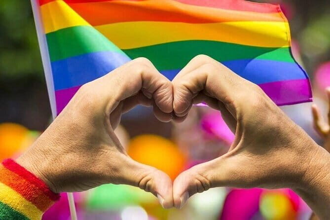 Ho Chi Minh City Sightseeing Tour With LGBT Friendly Local Guide - Key Points