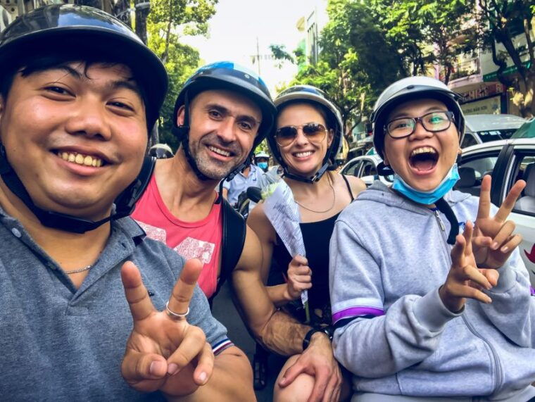 ho-chi-minh-city-street-food-and-sightseeing-by-motorbike