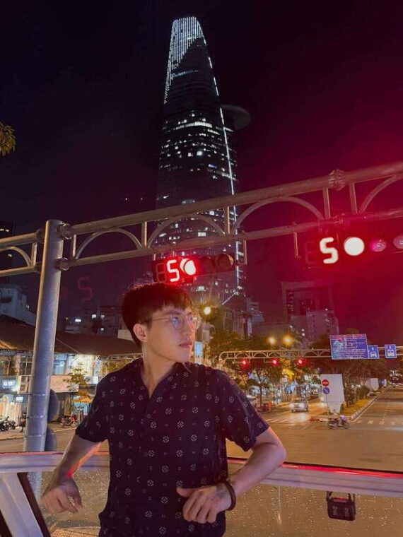 ho-chi-minh-city-street-food-hop-on-hop-off-private-tour