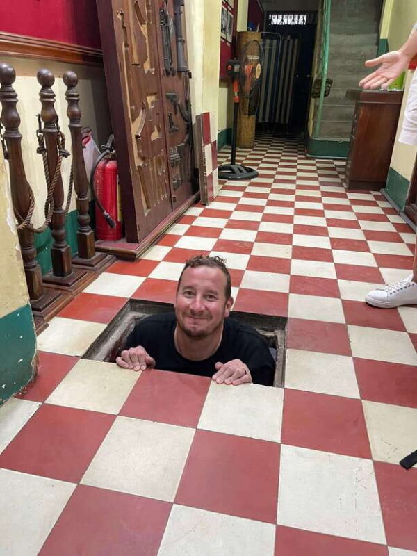 Ho Chi Minh City Street Food Private Tour By U.S.A Army Jeep - Who Should Book This Tour?