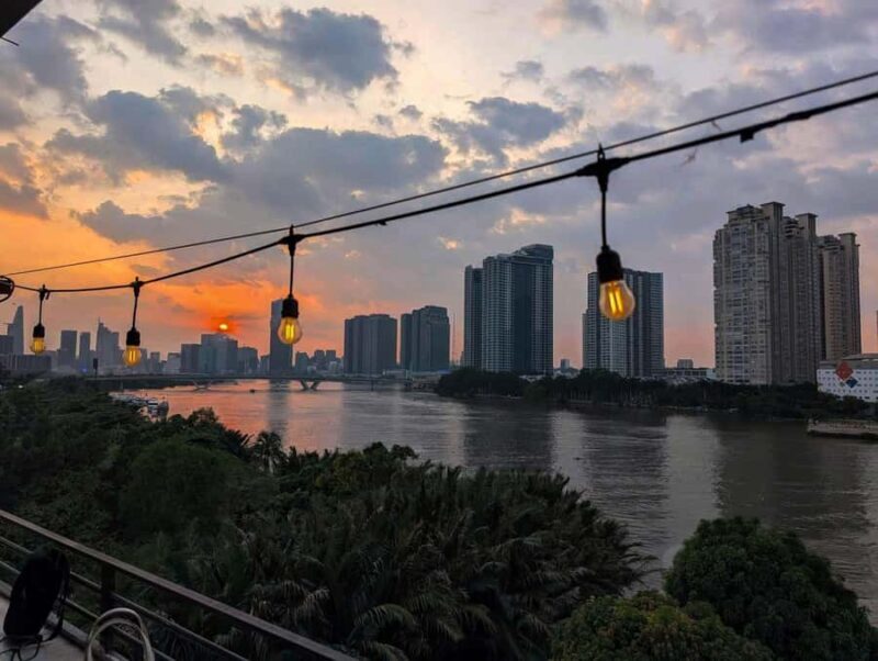 HO CHI MINH CITY: SUNSET AND FOOD TOUR BY MOTORBIKE 4 HOURS - FAQs