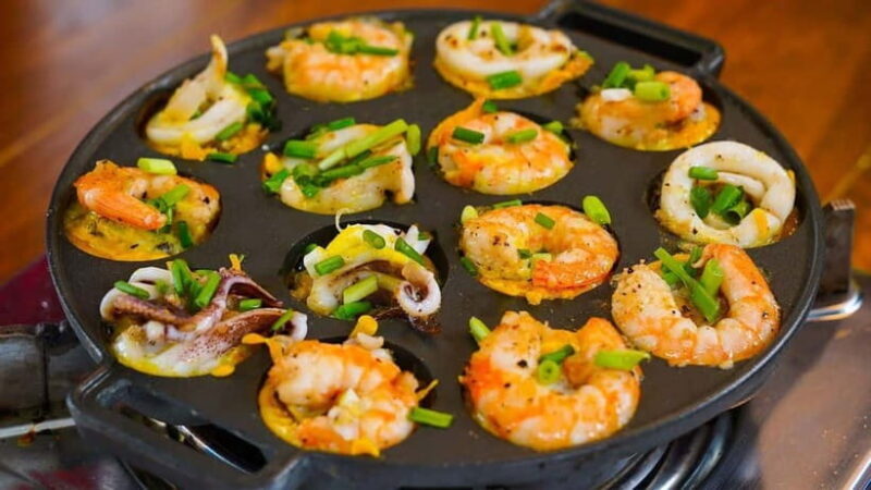 Ho Chi Minh City: Super Niche Walking Street Food Tour - Discovering Ho Chi Minh City Through Food  