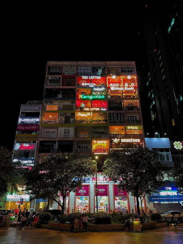 ho-chi-minh-city-tour-hop-on-hop-off-exclusive-transport