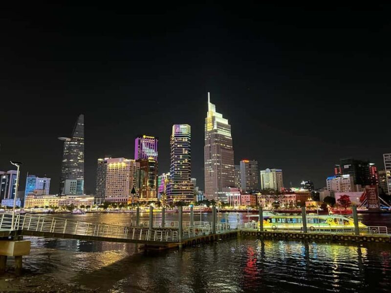 Ho Chi Minh City: Van Gogh Art Experience & Riverside Café - Discovering the Van Gogh Art Experience & Riverside Café in Ho Chi Minh City