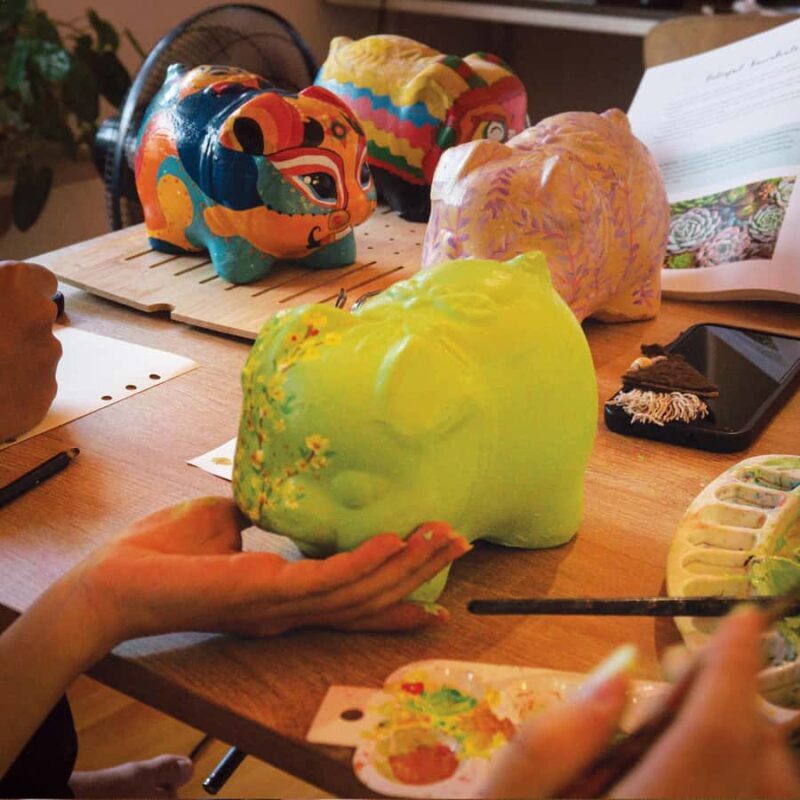 Ho Chi Minh City: Vietnamese Piggy Bank Painting Workshop - Key Points