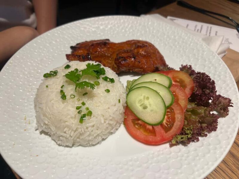 Ho Chi Minh City: Vietnamese Set Menu at Livannah - Who Should Book This Experience?