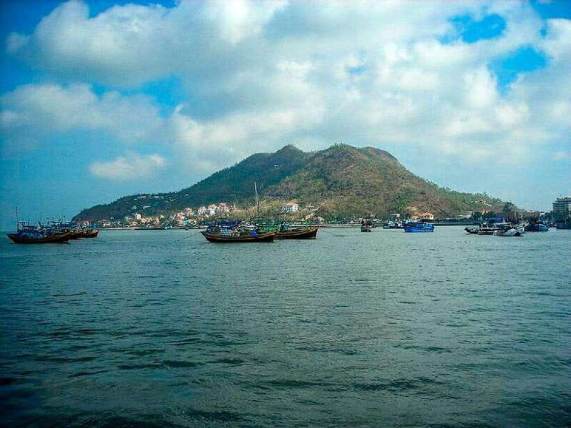 ho-chi-minh-city-vung-tau-beach-full-day-trip-with-lunch-2