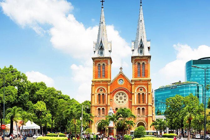 Ho Chi Minh City: War Remnants Museum & Ben Thanh Market - What the Tour Includes and What to Expect