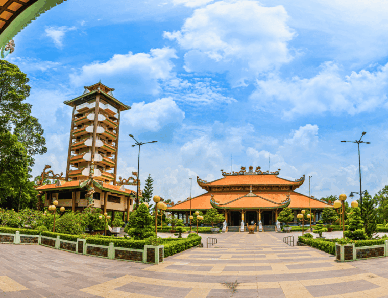 ho-chi-minh-cu-chi-tunnels-and-mekong-delta-private-tour