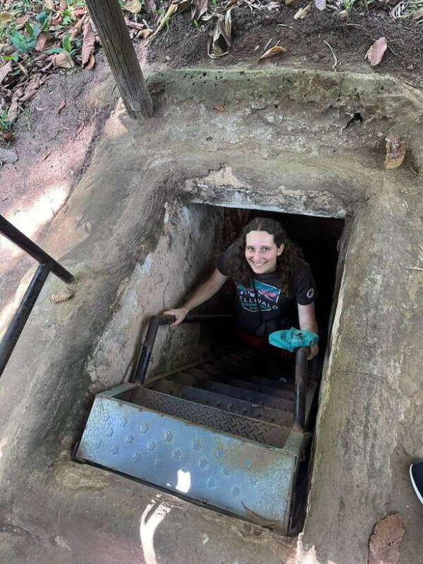 ho-chi-minh-cu-chi-tunnels-mekong-delta-1-day-tour-max-10