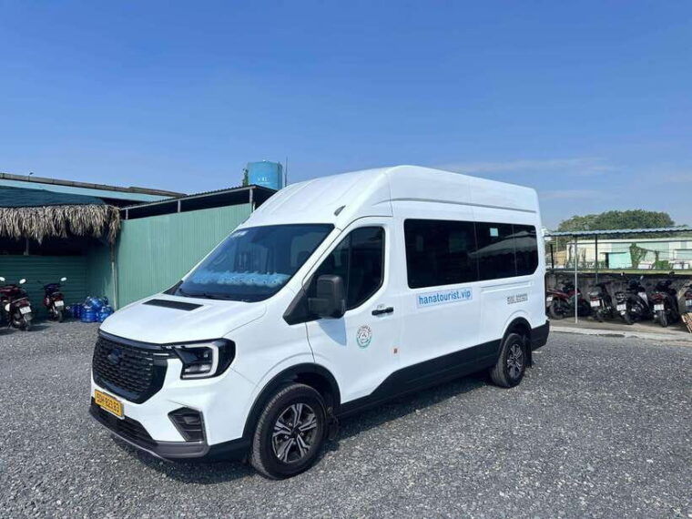 ho-chi-minh-cu-chi-tunnels-mekong-delta-1-day-tour-max-10