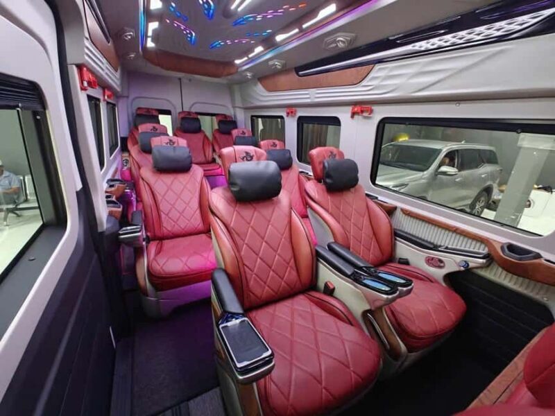 Ho Chi Minh: Cu Chi TunnelsVIP Limousine (AM/PM) w Lunch - An In-Depth Look at the Cu Chi Tunnels VIP Tour  