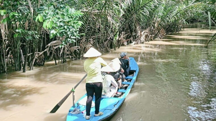 ho-chi-minh-cuchi-tunnels-mekong-delta-full-day-tour