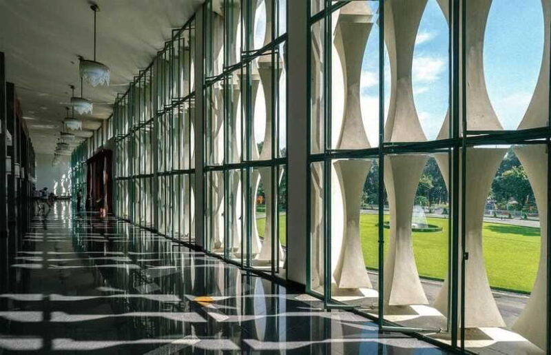 ho-chi-minh-highlights-a-modern-city-tour-in-saigon