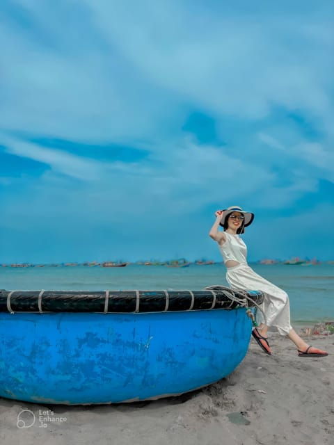 ho-chi-minh-most-memorable-day-trip-to-mui-ne-private-jeep