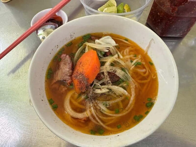 Ho Chi Minh: Original Walking Street Food Tour With Foodies - The Experience in Detail