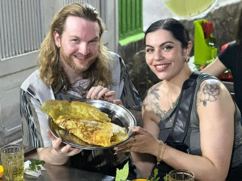 ho-chi-minh-saigon-private-local-night-walking-food-tour