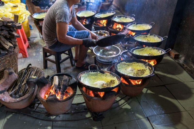 ho-chi-minh-saigon-street-food-walking-tour